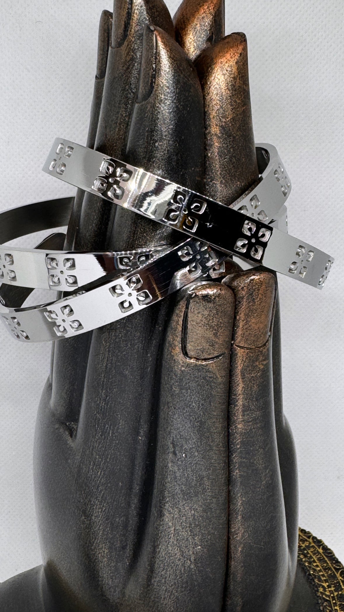 ABUNDANT AF CUFF ENERGY