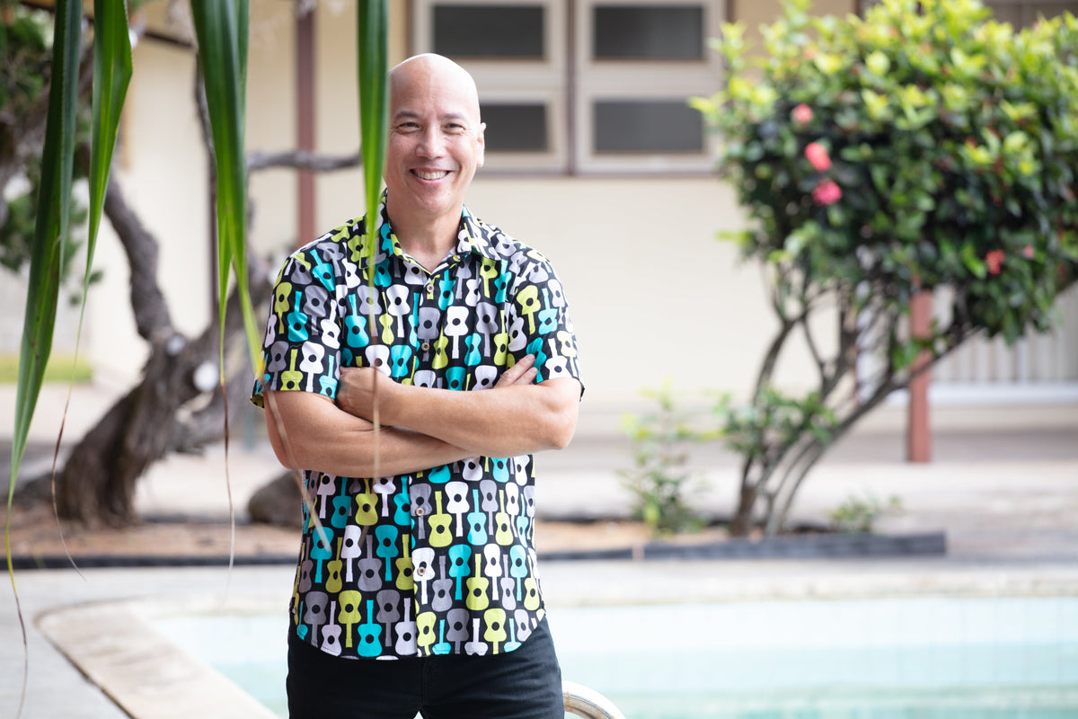 Cora Spearman Hawaii MENS UKULELE/PALAKA S/S "Kalani" Aloha Shirt