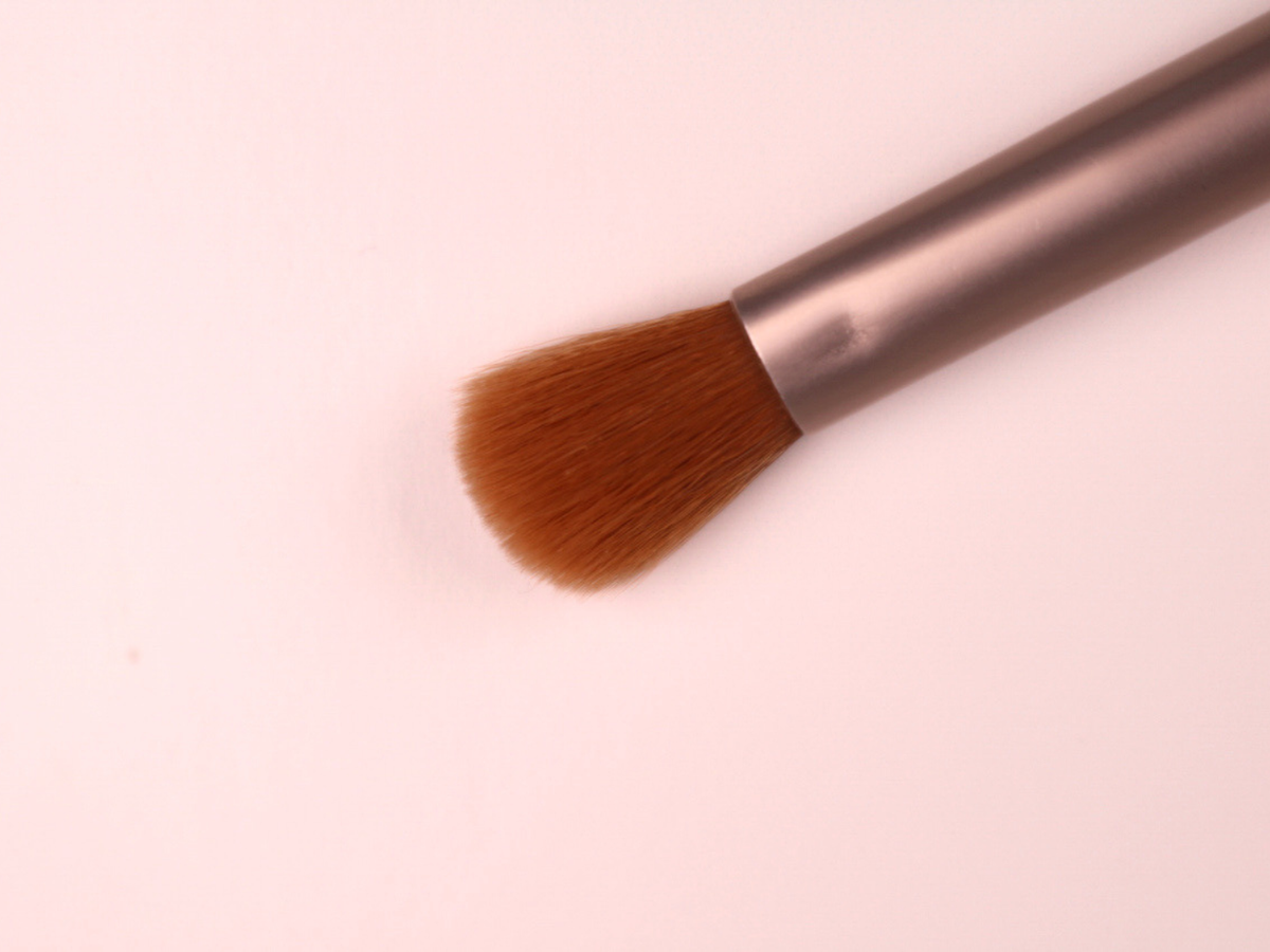 Lid Sweep Eyeshadow Brush