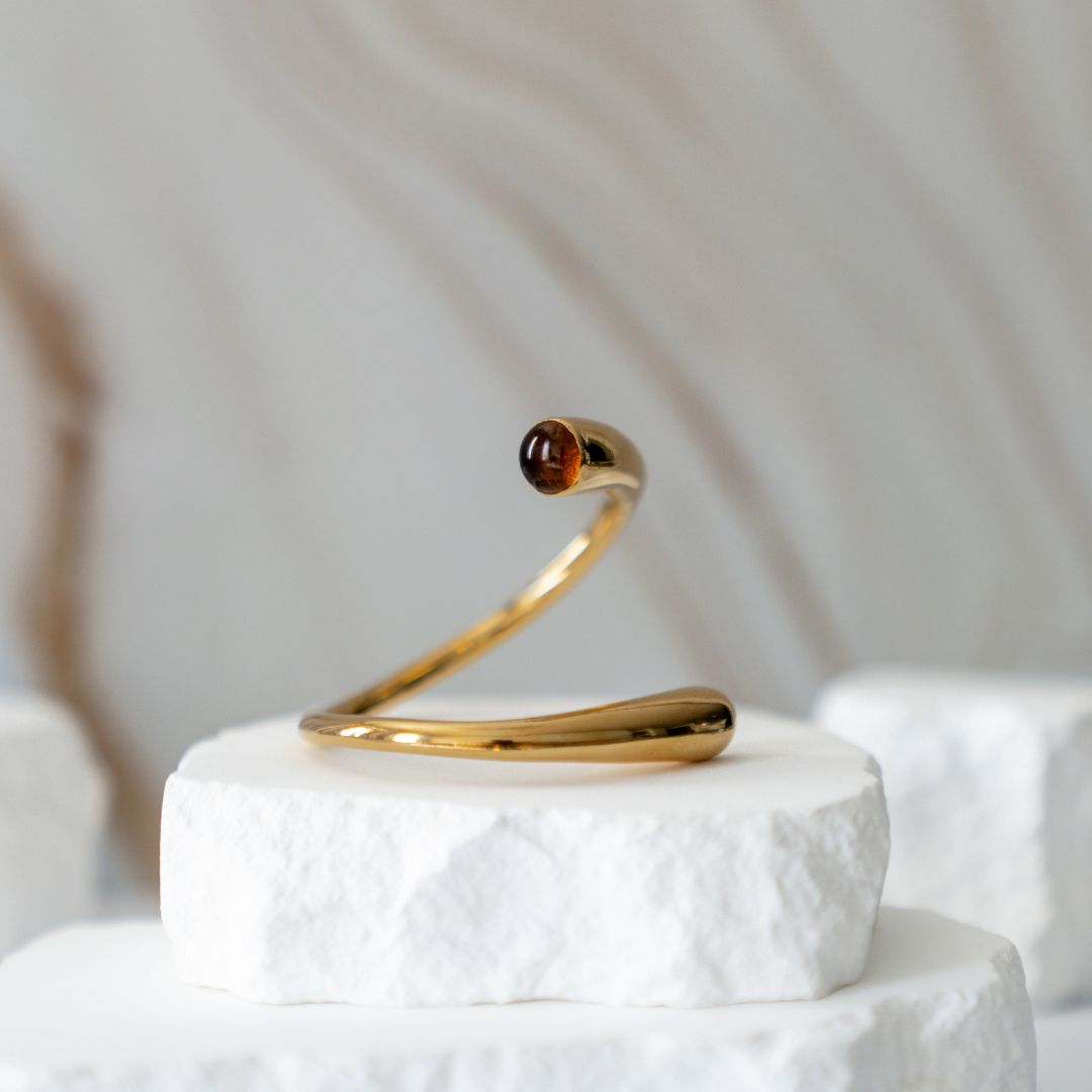 Twisted Glass Dash Cuff