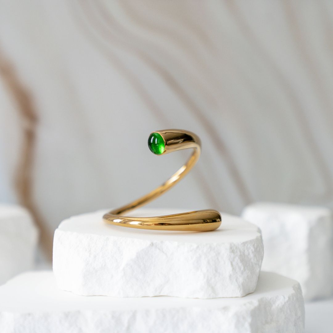 Twisted Glass Dash Cuff