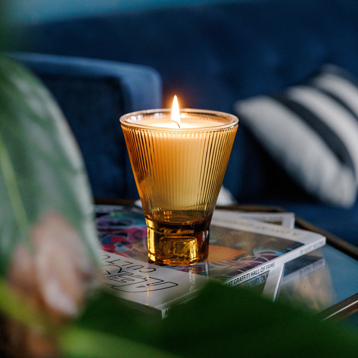 ZAI Candle - Cedar & Black Cherry