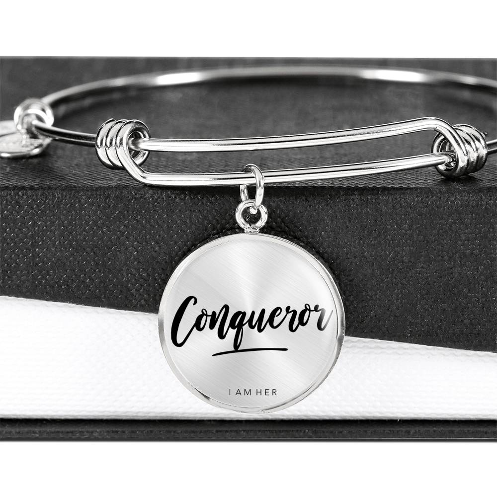 Conqueror - Women's Bangle Bracelet