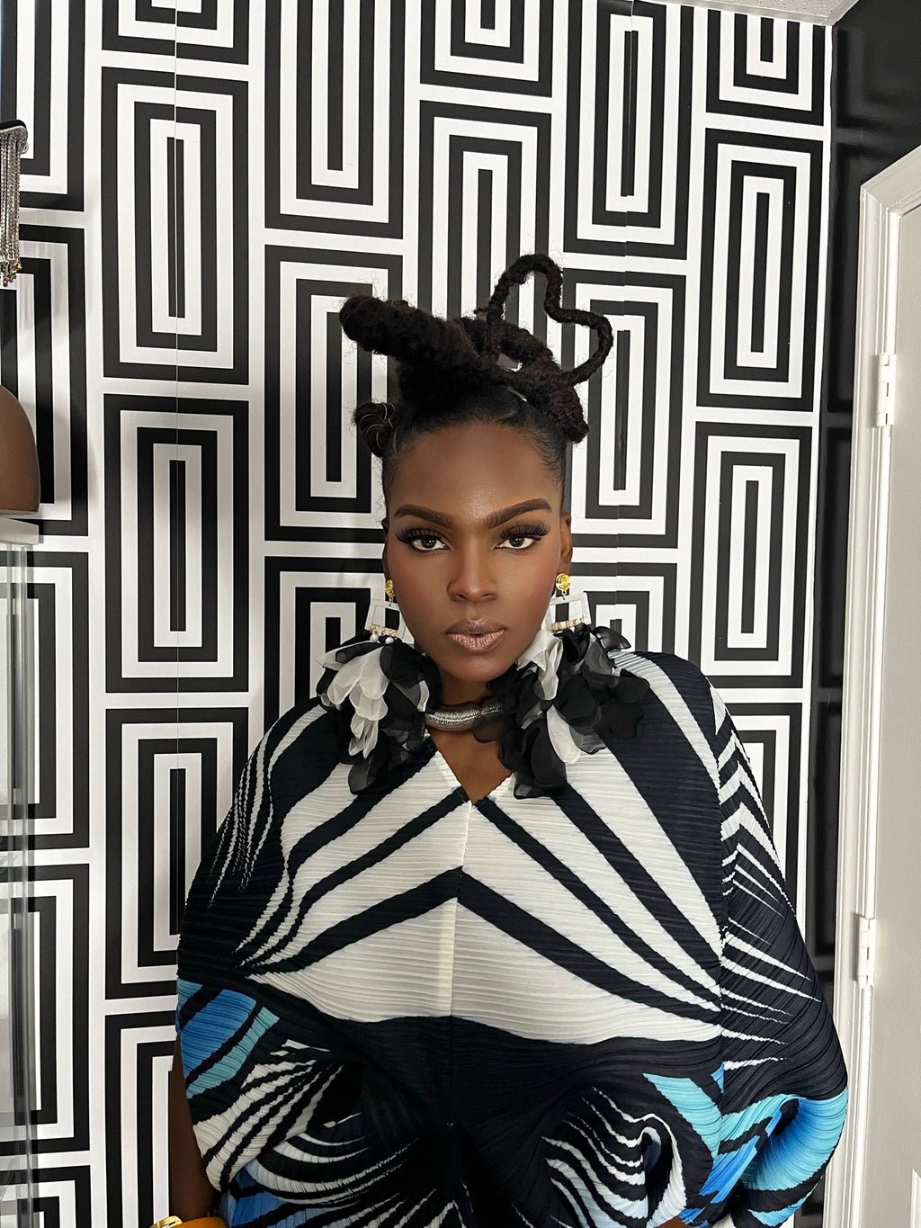 Black/White Nonso Square top flower petal Earring