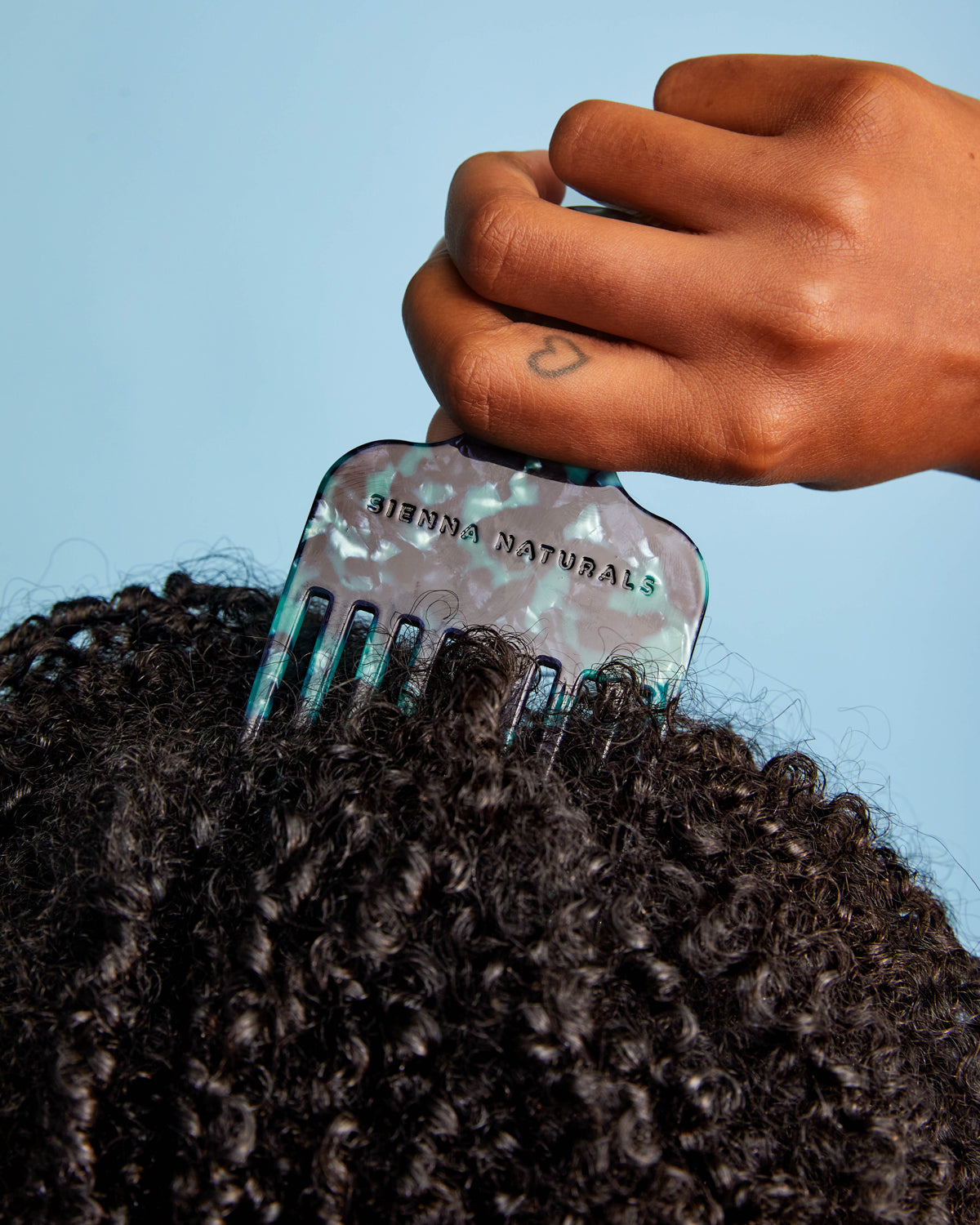 Earth & Ocean Curl Pick
