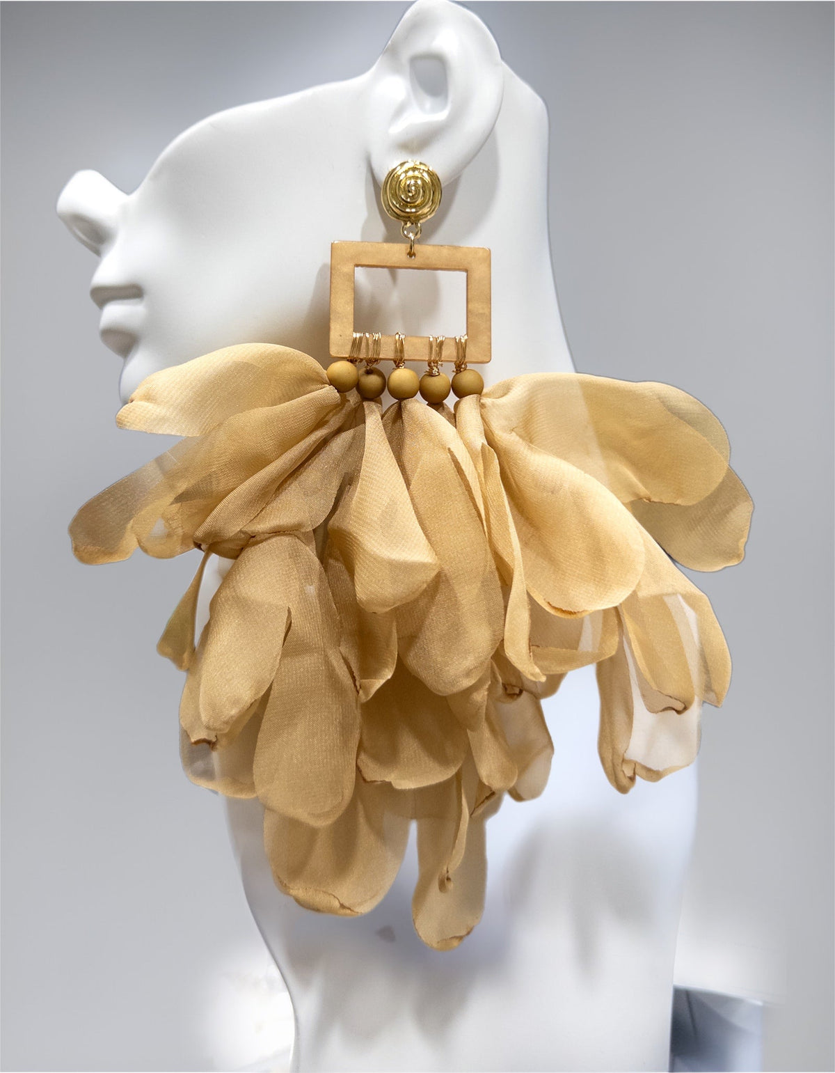 Nonso Flower Earrings