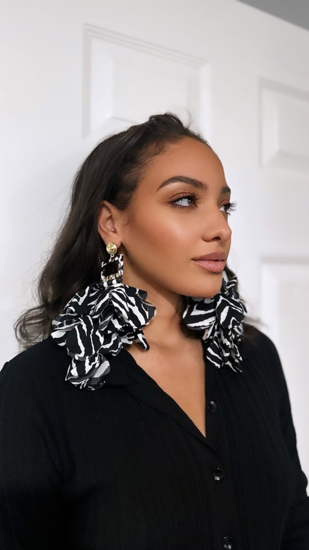 Nonso Square top flower petal earrings