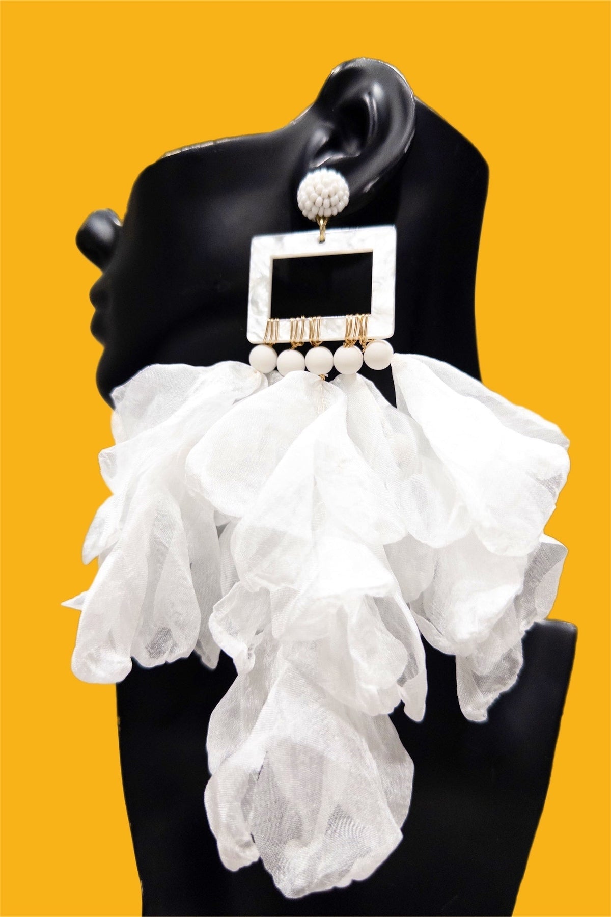 Nonso Flower Earrings