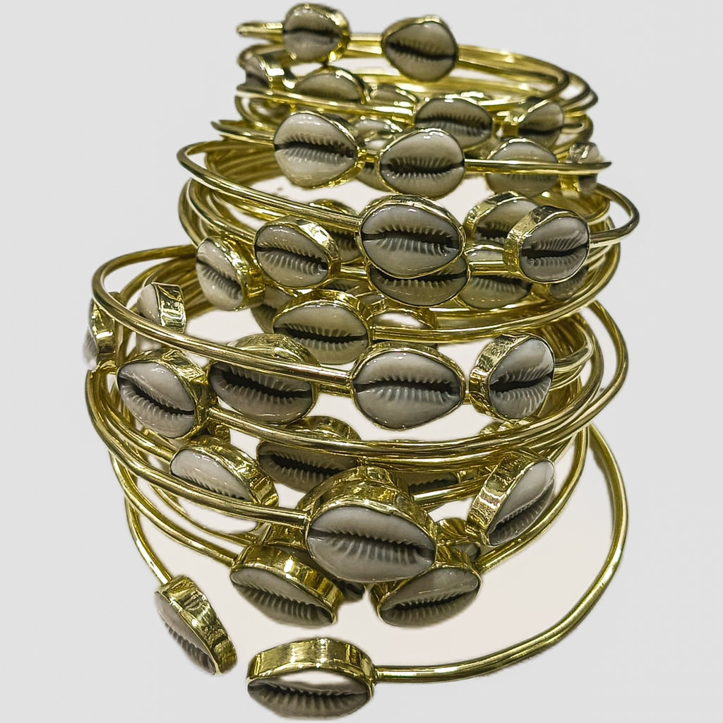 Simple Cowry and Brass Choker Necklace